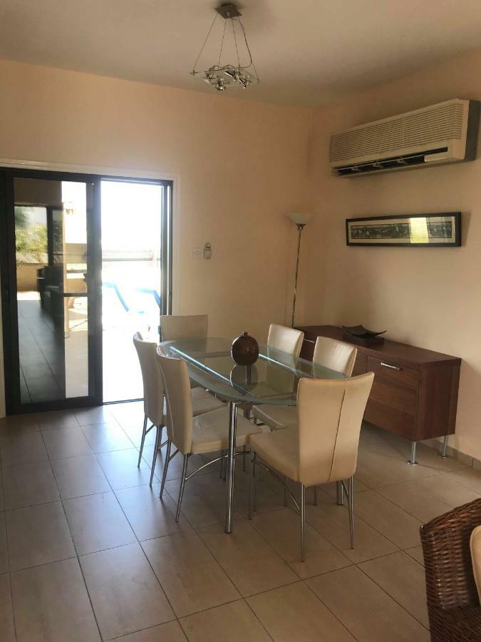 Limni Pool House B Villa Larnaca Eksteriør billede
